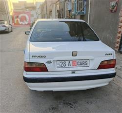 بيجو بارس
